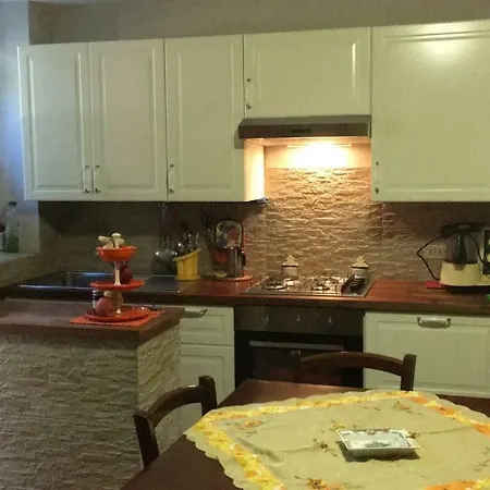 Giada 2 Apartment Casa Ajali